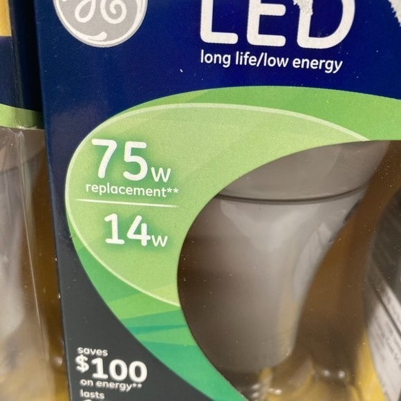 GE LED Extra Soft White 75w Replacement 14w Dimmable Light Bulbs - Picture 4 of 13